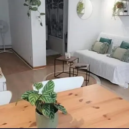 Beau Duplex A La Gare Du Mans Διαμέρισμα *